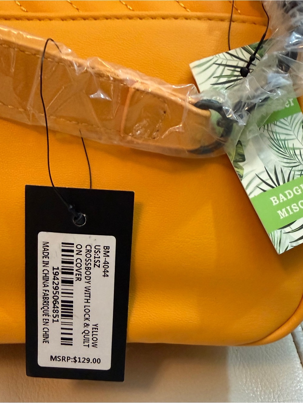 NWT Badgley Mischka Bright Yellow Quilted Chain Crossbody Bag - Picture 6 of 9